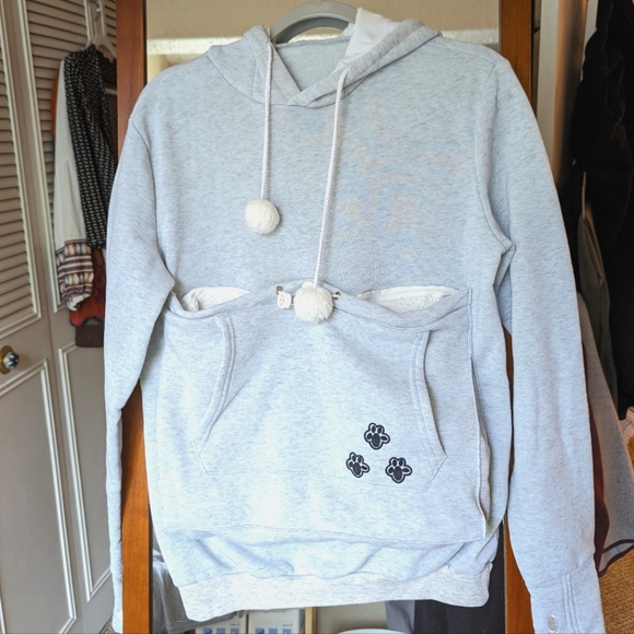 Light Blue Cat Pouch Sweatshirt - Picture 2 of 9